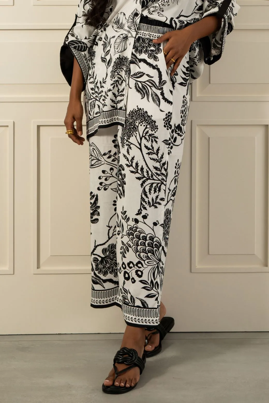 BLACK PETUNIA PRINTED CULOTTES