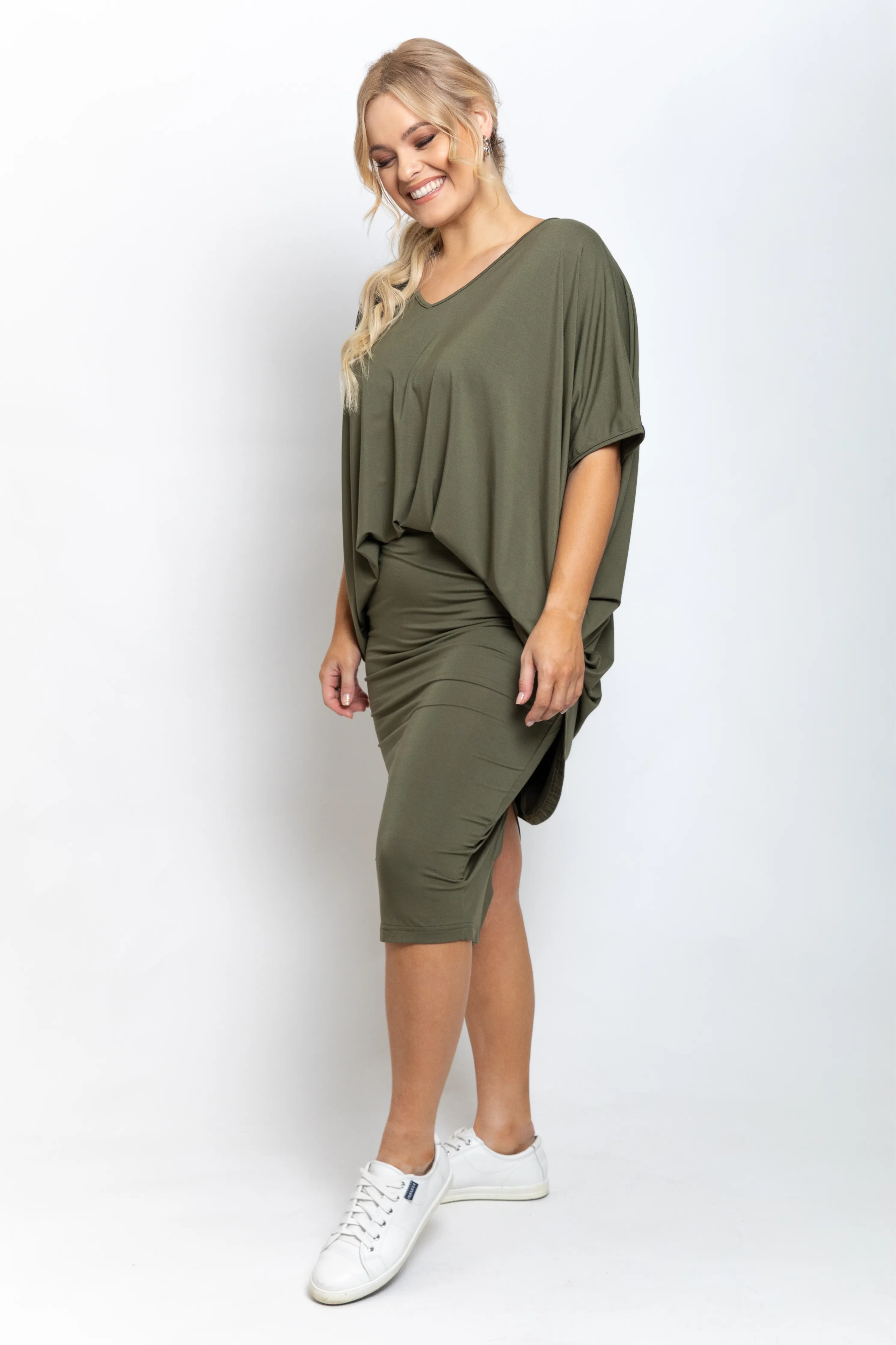 FINAL SALE Everyday Midi Skirt in Khaki