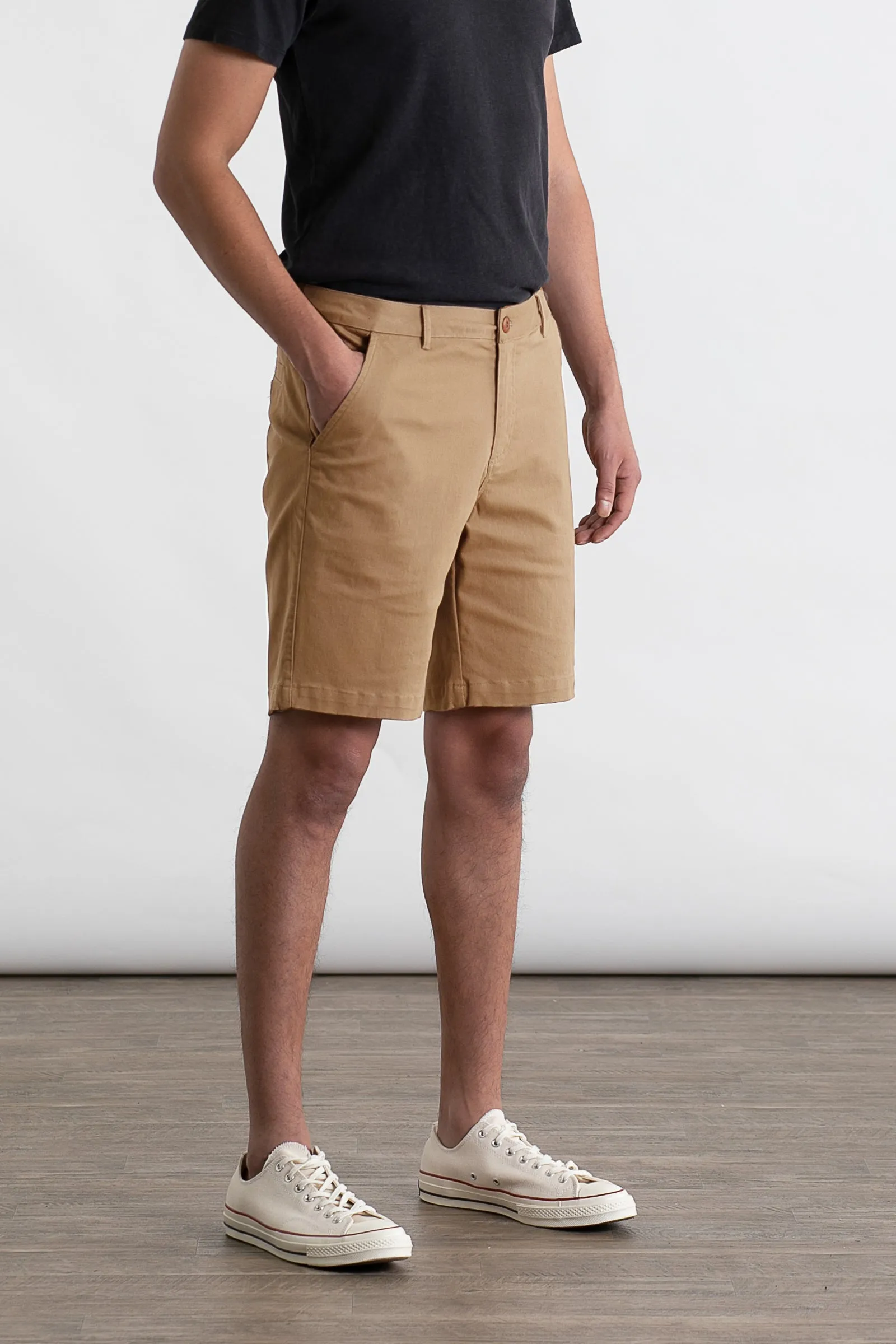 Leo Short / Khaki