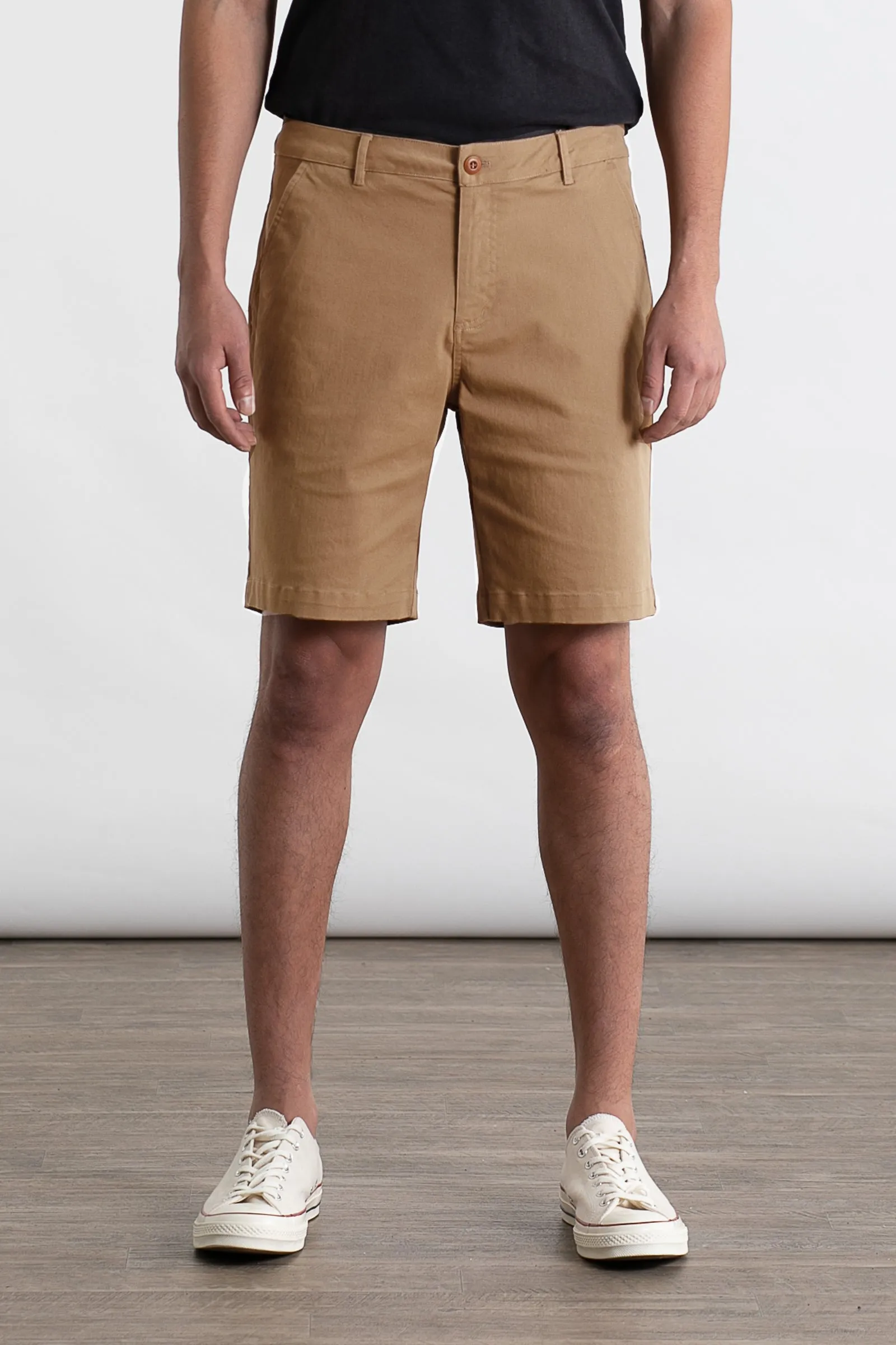 Leo Short / Khaki