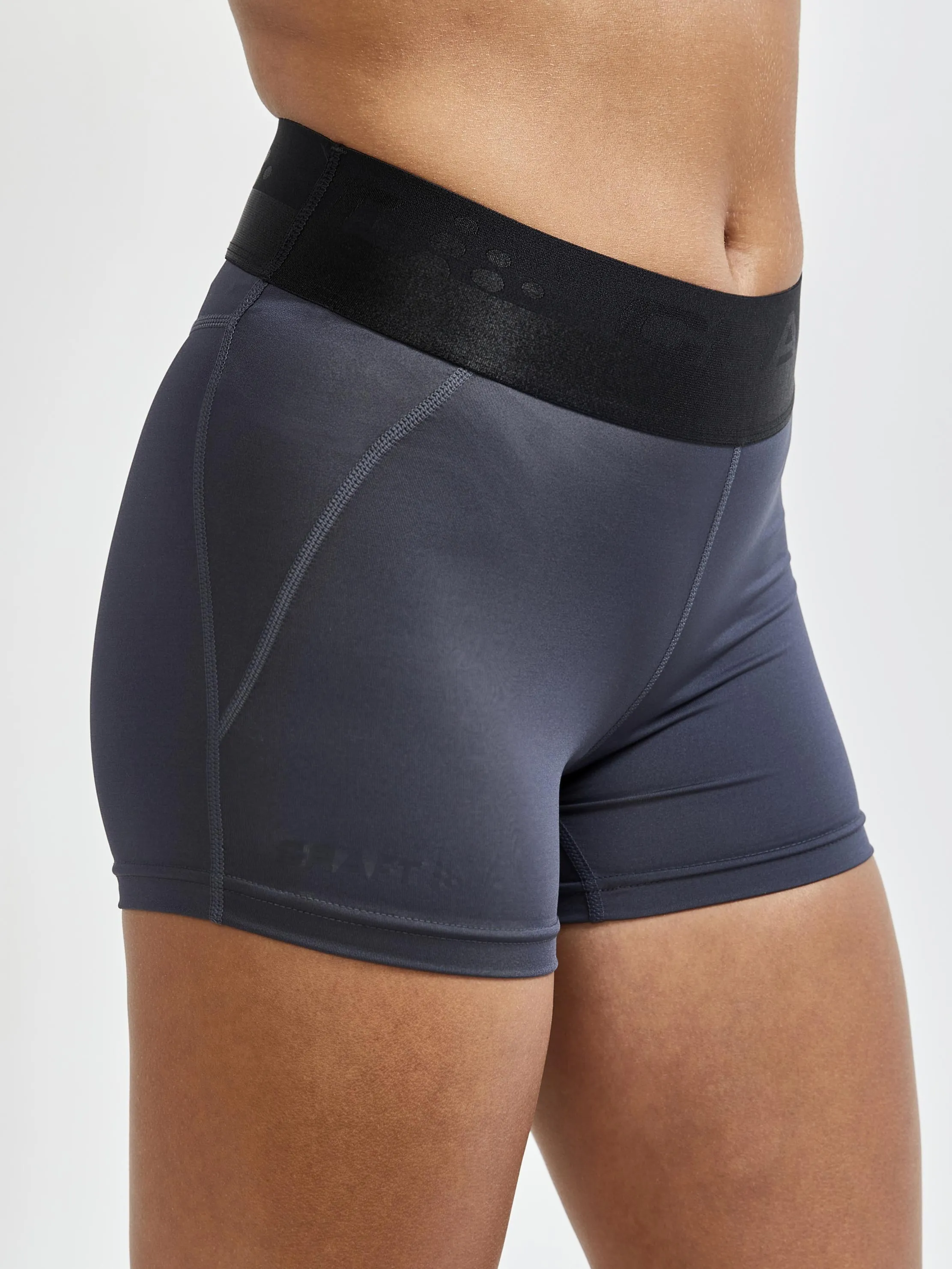 Women's CORE Essence Training Hot Pants